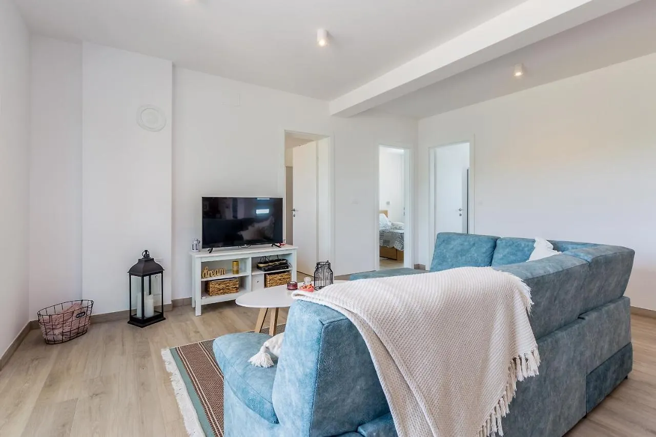 Apartman Sandra Malinska 0*,